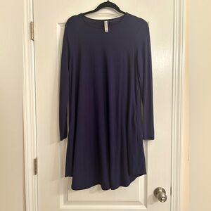 Long sleeve flowy dress with pockets